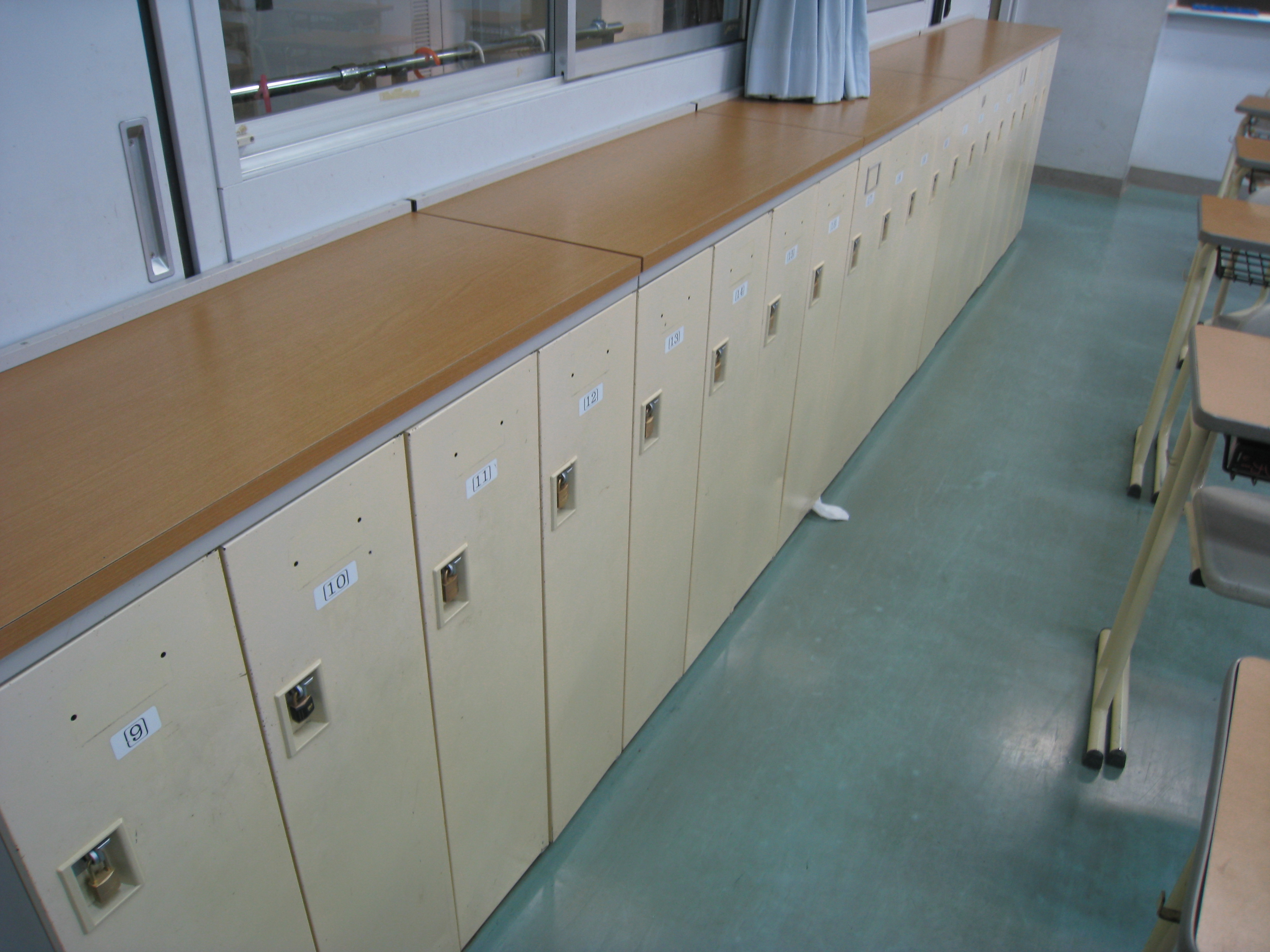 学校紹介ページ枚目