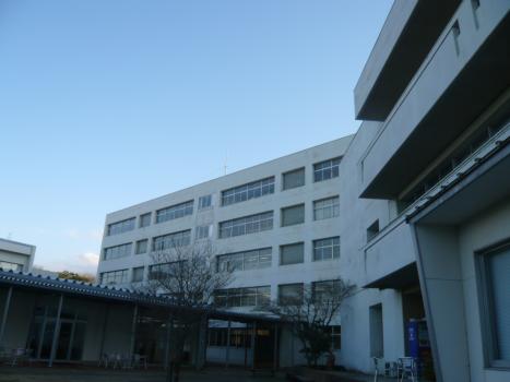 高校棟