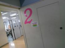 写真�@