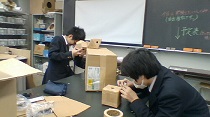 人口芝とサッカー部の様子